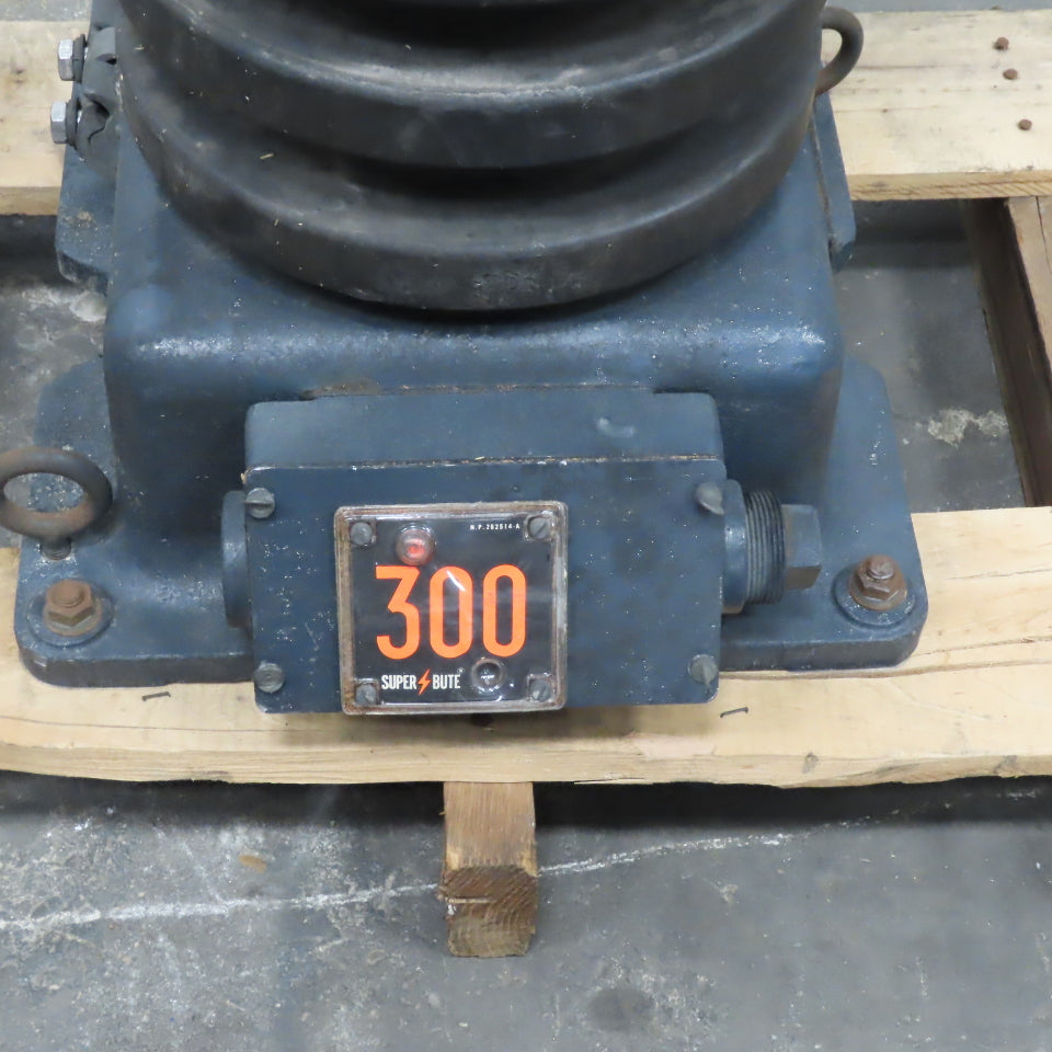 General Electric JKW-150 Superbute Current Transformer 25 kV, 60 Hz, 150 kV BIL