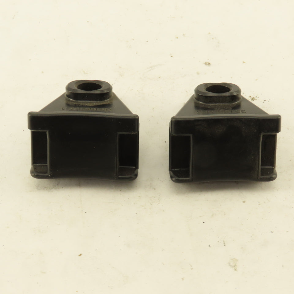 Tyton 3548585C1 Automotive Wire Harness Clip 34x26mm Lot Of 2