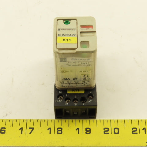 Telemecanique RUN33A22 250VAC Relay Module 24V Coil With Socket