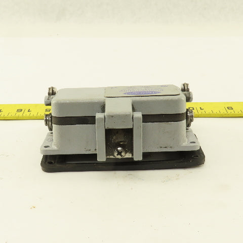 Mencom Programming Device Interface Connector 115VAC 3Amp & Cat 5 Outlet