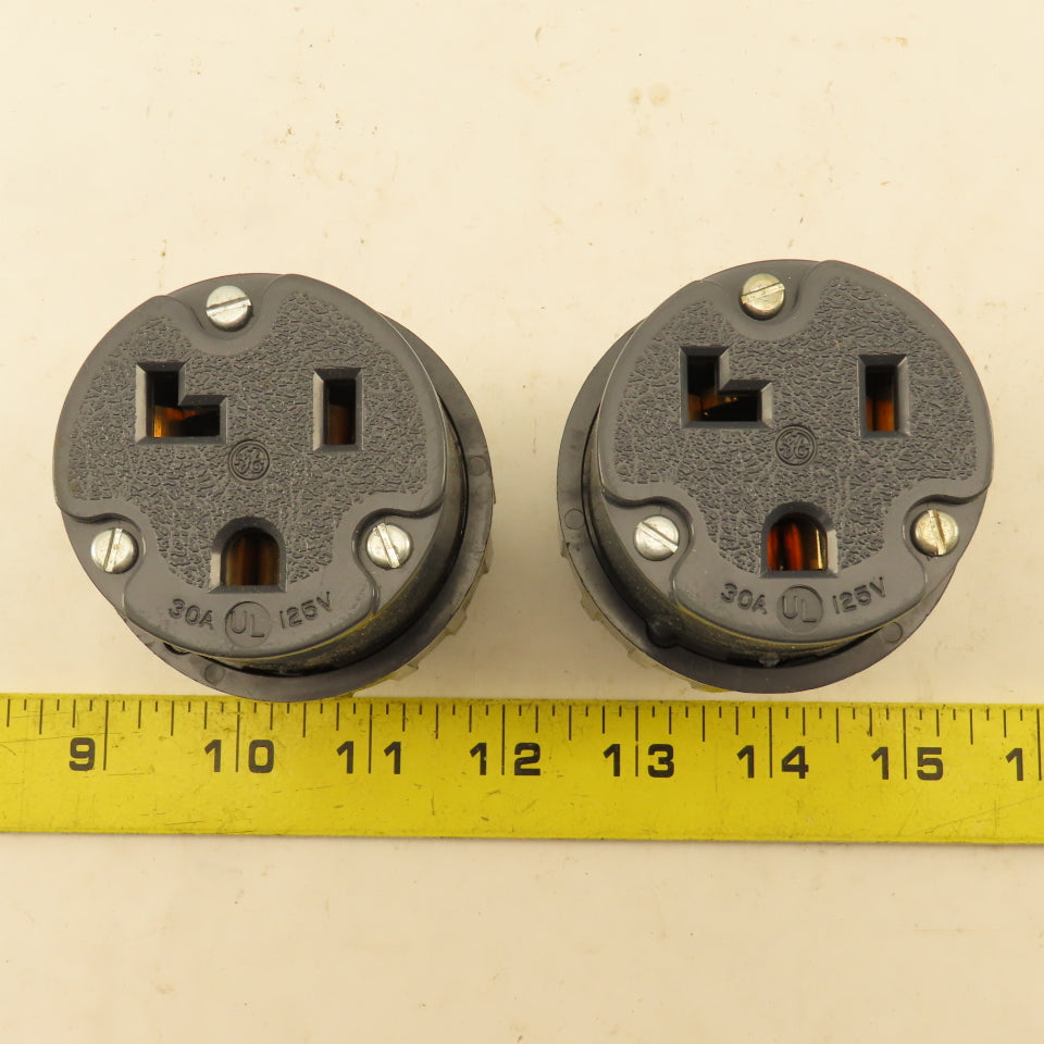 General Electric GE4372-9 30A 125V  Straight Blade Grounding Connector Lot Of 2