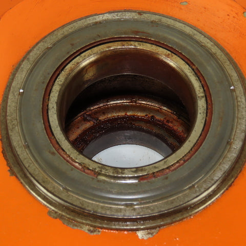 HE&M Horizontal Pivot Band Saw Blade Idle Wheel Tire 28-1/2" x 1-1/2"