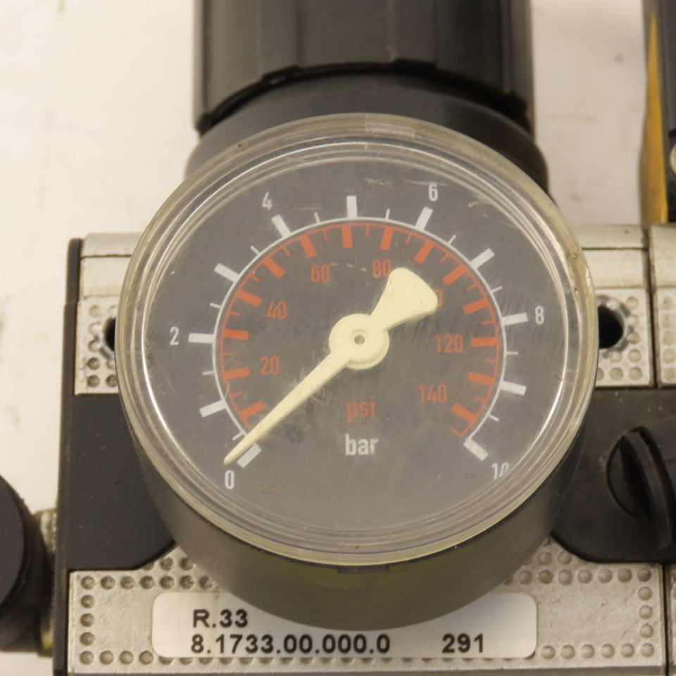 Multiport Pressure Regulator Manifold W/ Switch .5-10 Bar