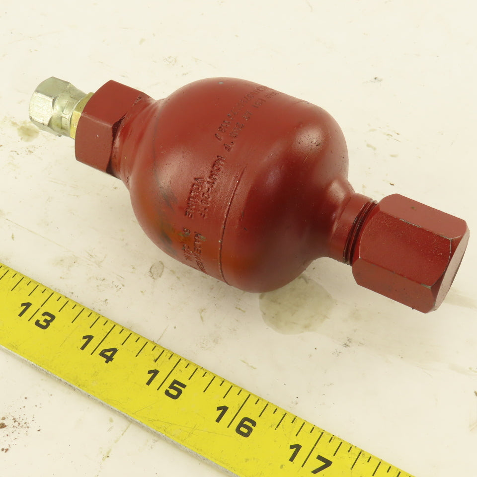 Hydac 00379667/113 Diaphragm Accumulator MAWP 3000psi 5 Cu.In.