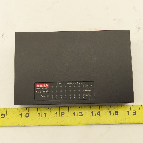 MiLAN MIL-S800IUK 8 Port Ethernet Switch 100Mbps 100-240VAC European Cord