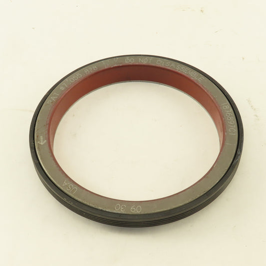 Navistar 1876897C1 Shaft Seal