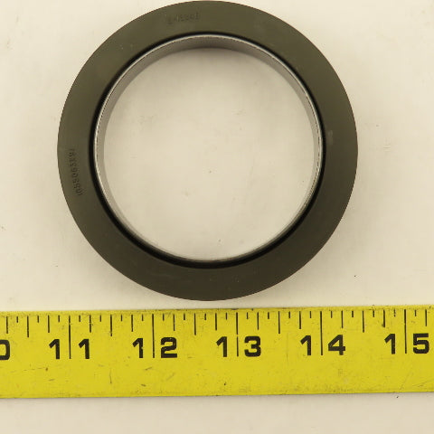 1855083X91 Navistar Oil Seal & Sleeve