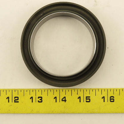 1855083X91 Navistar Oil Seal & Sleeve