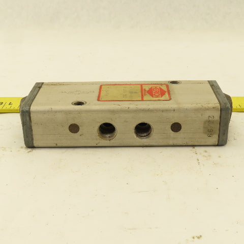 Herion 81-100-09 5/3  Position Directional Pneumatic Valve Air Pilot 1/4" NPT
