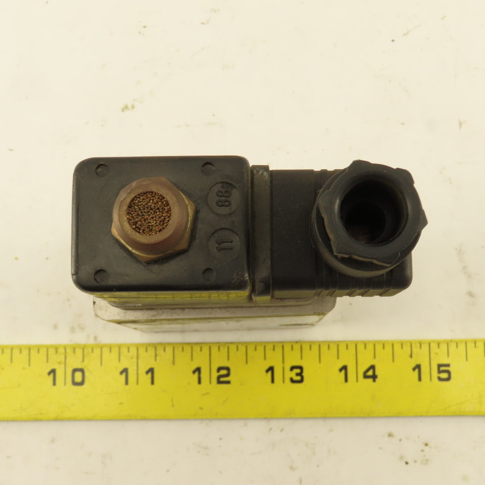 Huron 80-208-70 3/2 Position Solenoid Valve 3/8" NPT