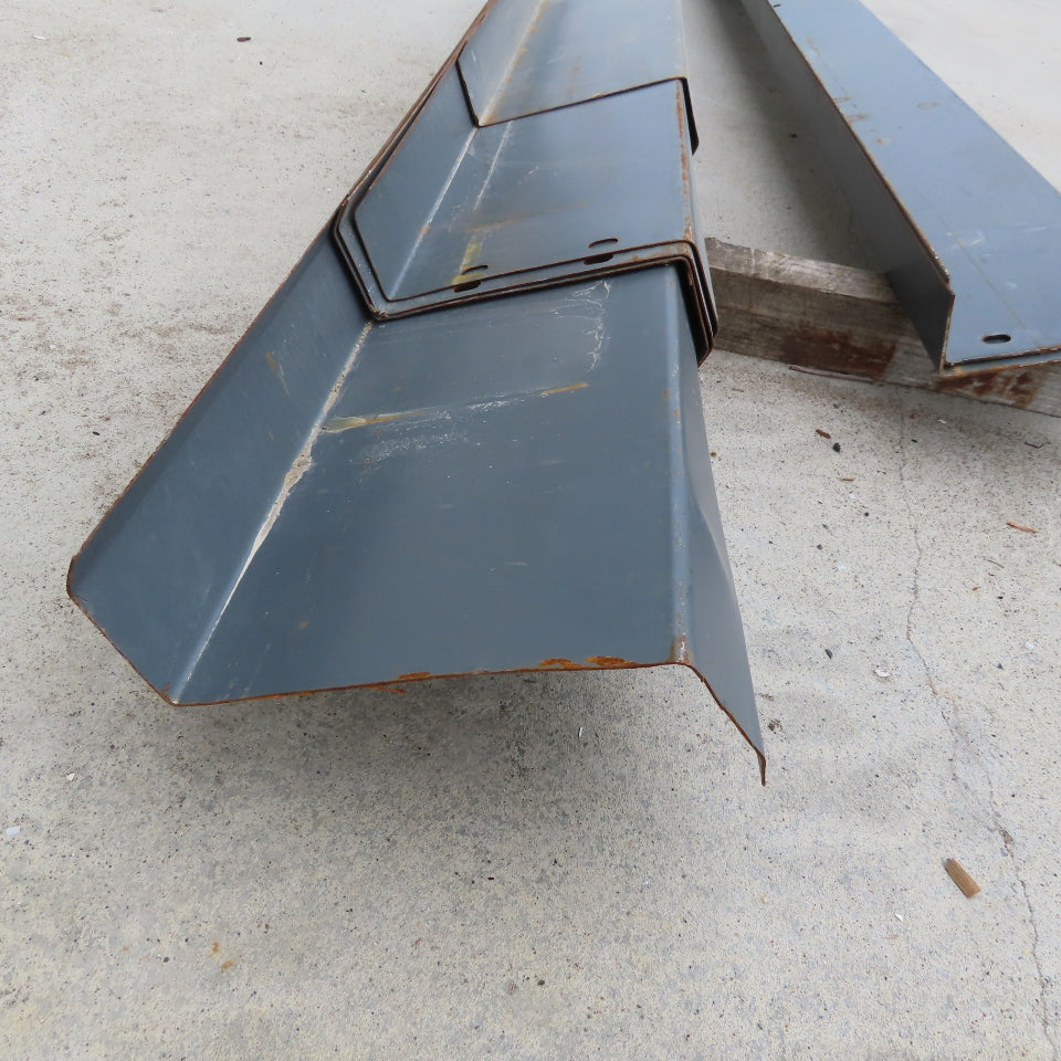 Steel Building Material Z Section Purlins Painted Lot of 8