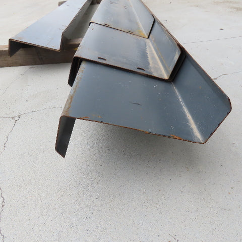 Steel Building Material Z Section Purlins Painted Lot of 8