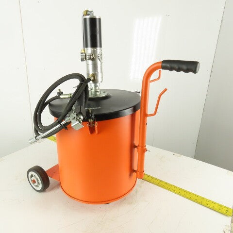 Westward 45CT58 Portable 9 Gallon 66LB Capacity Air Operated Grease Pump 50:1