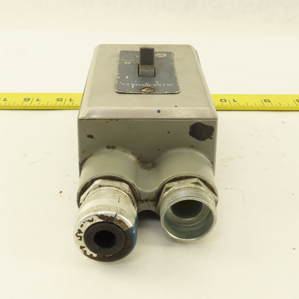 Allen Bradley 600-TQX5 Manual Machine Starter Switch Killark FSS-1 Enclosure