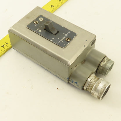 Allen Bradley 600-TQX5 Manual Machine Starter Switch Killark FSS-1 Enclosure