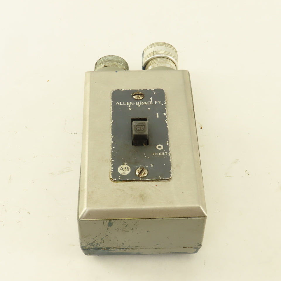 Allen Bradley 600-TQX5 Manual Machine Starter Switch Killark FSS-1 Enclosure