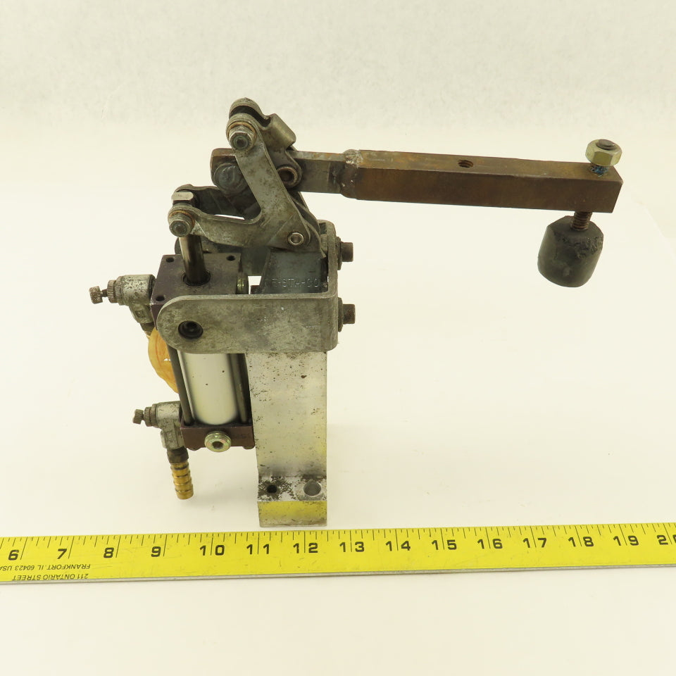 Destaco Pneumatic Hold Down Clamp Cylinder 90° Toggle Clamp