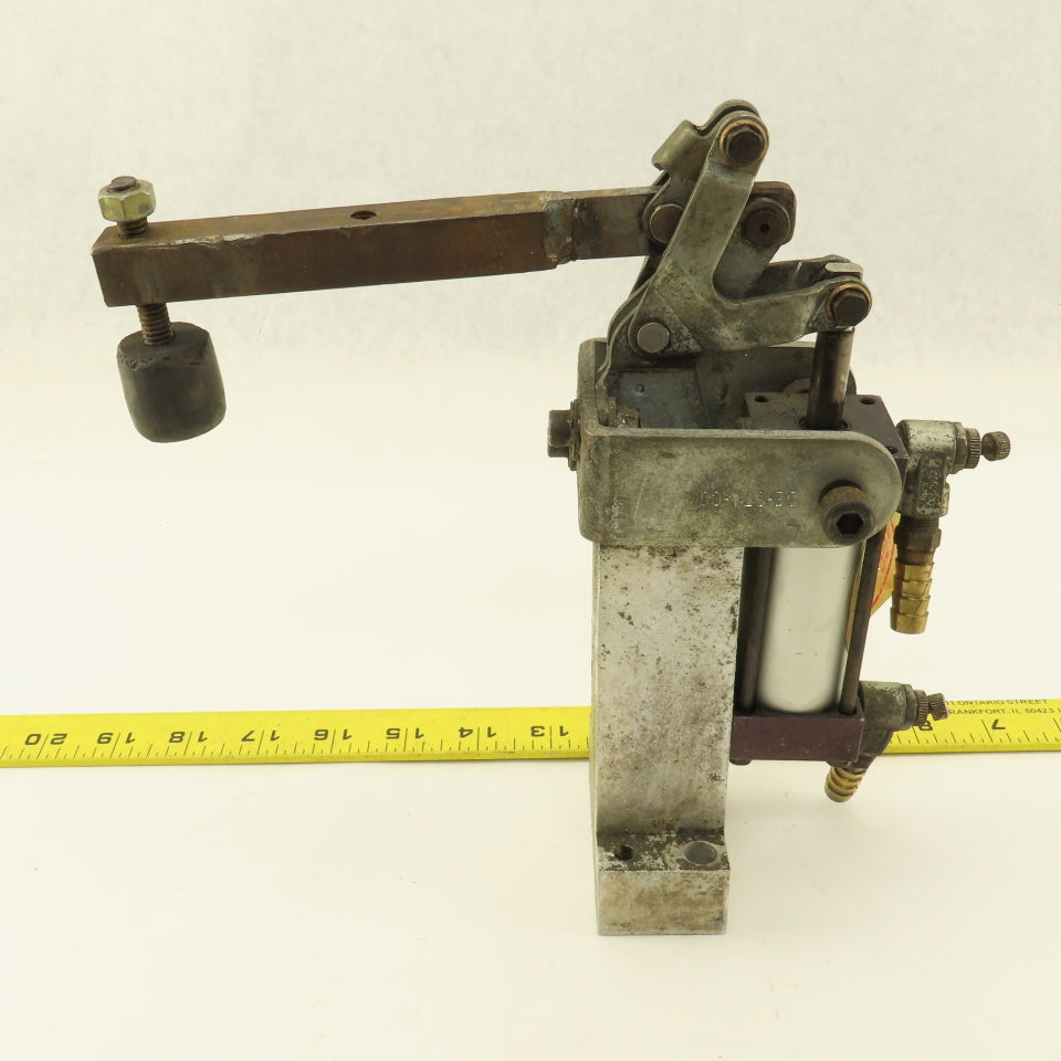 Destaco Pneumatic Hold Down Clamp Cylinder 90° Toggle Clamp