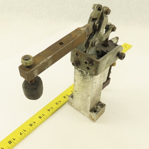 Destaco Pneumatic Hold Down Clamp Cylinder 90° Toggle Clamp