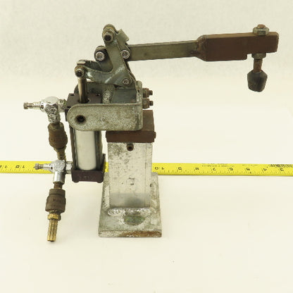 Destaco Pneumatic Hold Down Clamp Cylinder 90° Toggle Clamp
