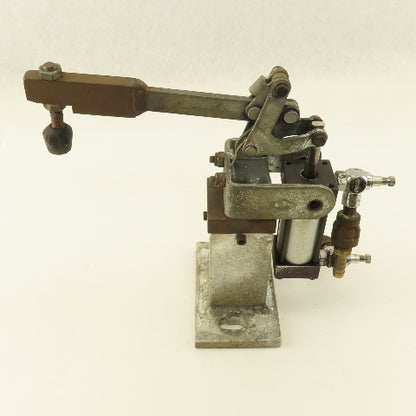 Destaco Pneumatic Hold Down Clamp Cylinder 90° Toggle Clamp