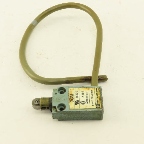 Telemecanique XCM Limit Switch Cam Roller