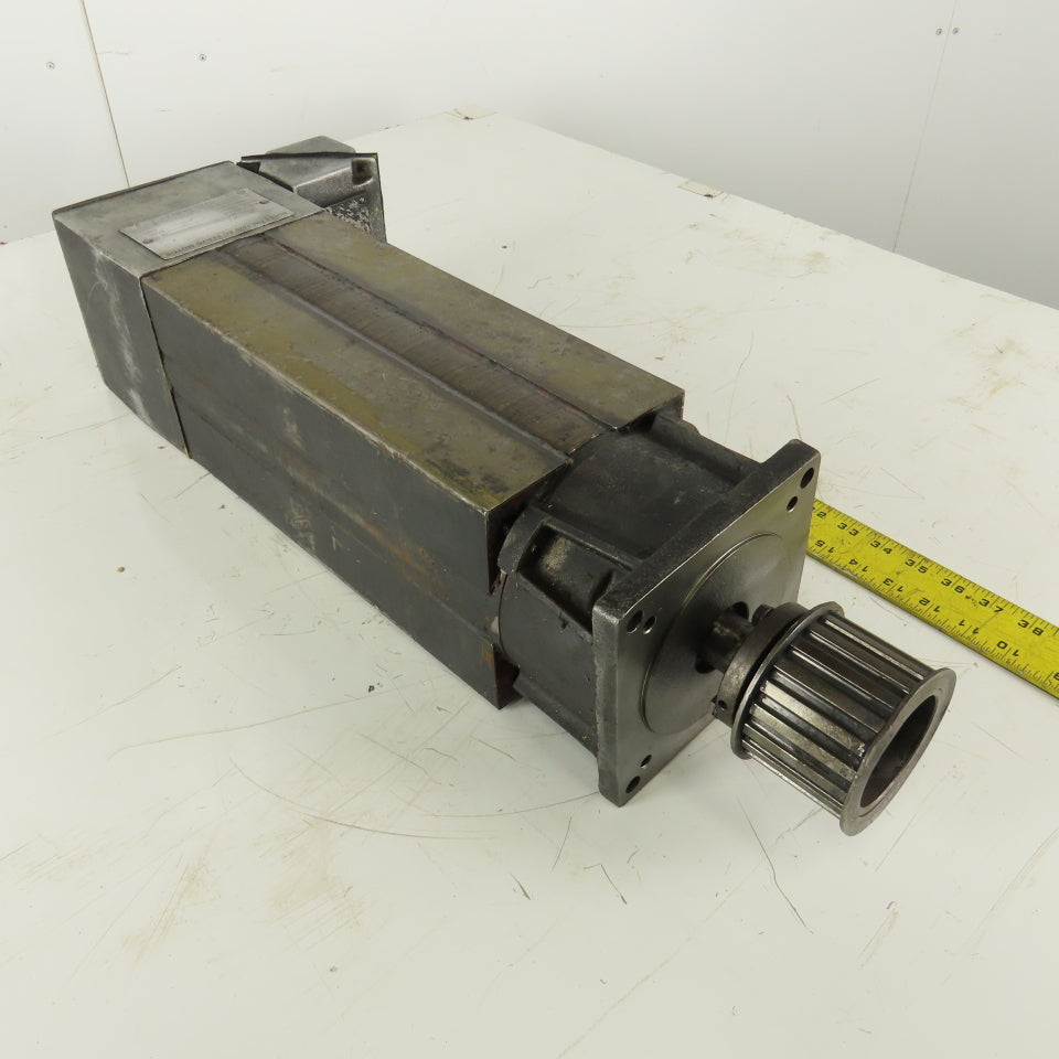 Allen Bradley 1326-APB4E-X005 Servo Motor 3000RPM 35.7 ARMS 200 Torque