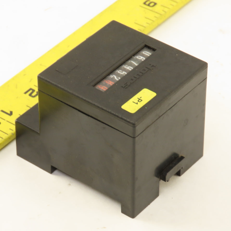 Fritz Kubler 3.223.401.351 Hour Meter 10-30VDC Type AH57