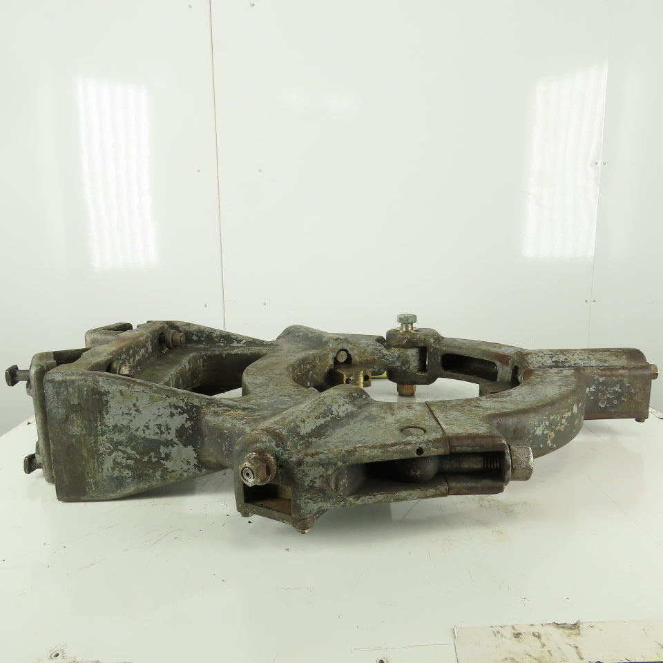 Vintage Cast Iron 3 Point Engine Lathe Steady Rest 15" Bore Swing Top