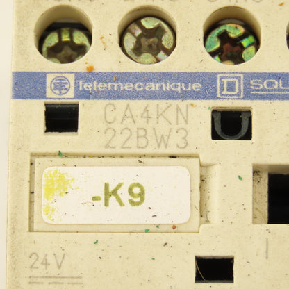 Telemecanique CA4KN22bW3 Control Relay Contactor  3 Pole