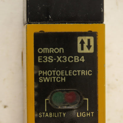 Omron E3S-X3CB4 12-24VDC Photoelectric Switch