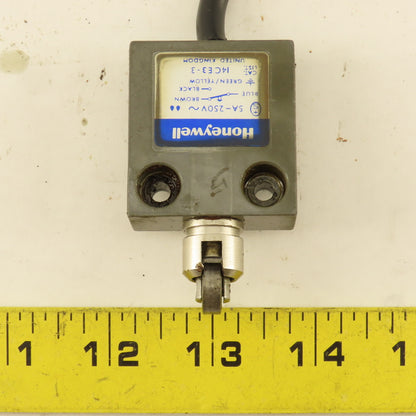 Honeywell 14CE3-3 5A 250V Roller Plunger Limit Switch