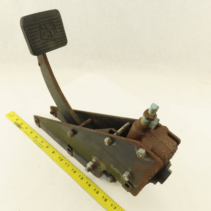 Taylor Dunn Huskey Hydraulic master Cylinder Assembly W/Pedal
