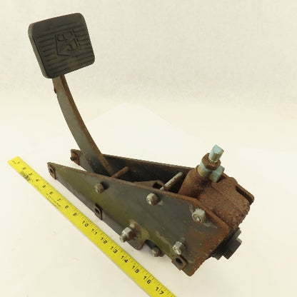 Taylor Dunn Huskey Hydraulic master Cylinder Assembly W/Pedal