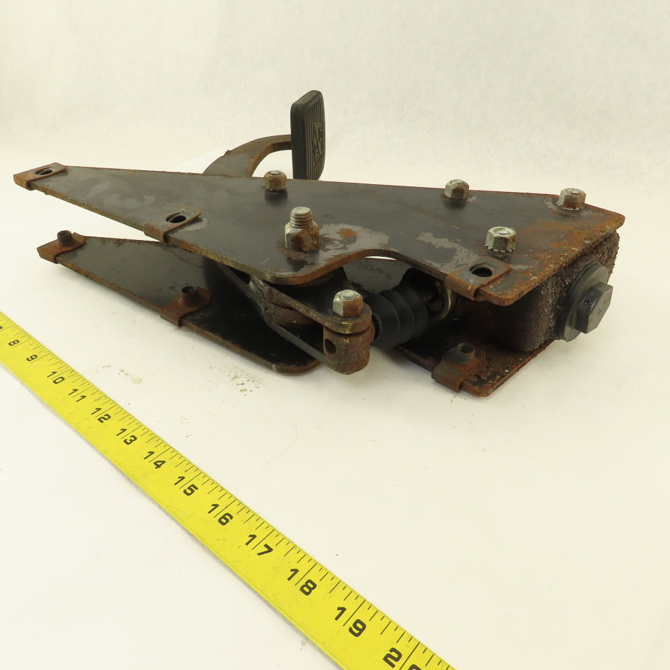 Taylor Dunn Huskey Hydraulic master Cylinder Assembly W/Pedal