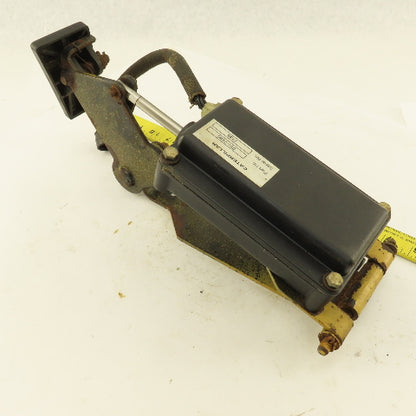 Caterpillar 091-7466 Accelerator Control Assembly W/Pedal From a M350 Forklift