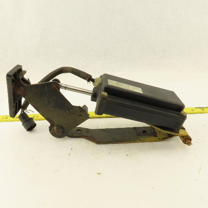 Caterpillar 091-7466 Accelerator Control Assembly W/Pedal From a M350 Forklift