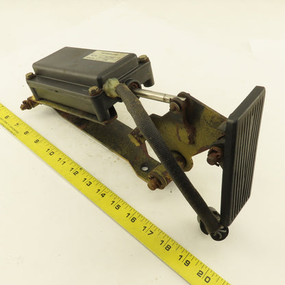 Caterpillar 091-7466 Accelerator Control Assembly W/Pedal From a M350 Forklift