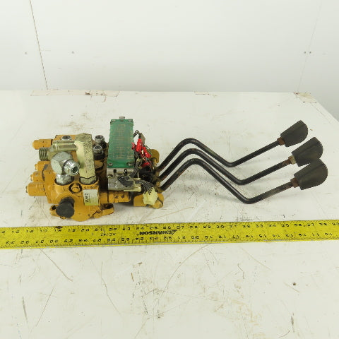 Caterpillar Mast Hydraulic Spool Valve Hand Control  From a M350 Forklift