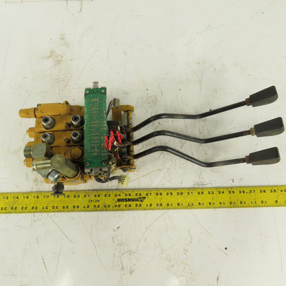 Caterpillar Mast Hydraulic Spool Valve Hand Control  From a M350 Forklift