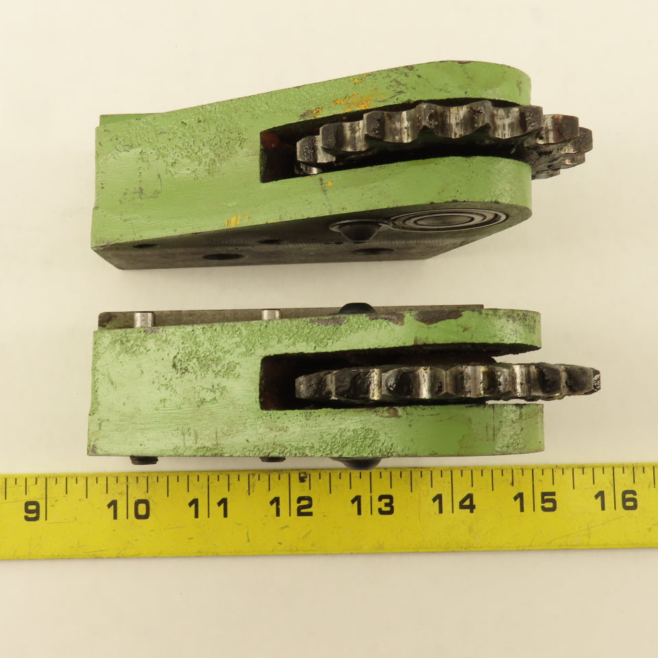 Victor Vcenter-4 Idler Chain Bracket Lot Of 2