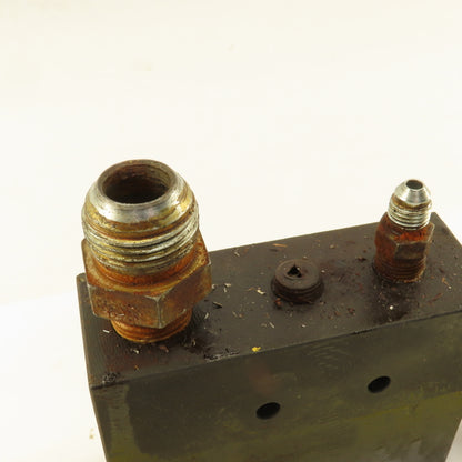 Steel Manifold Block 6 Port Right Angle Flow Pattern 1/2" 1/4" Ports