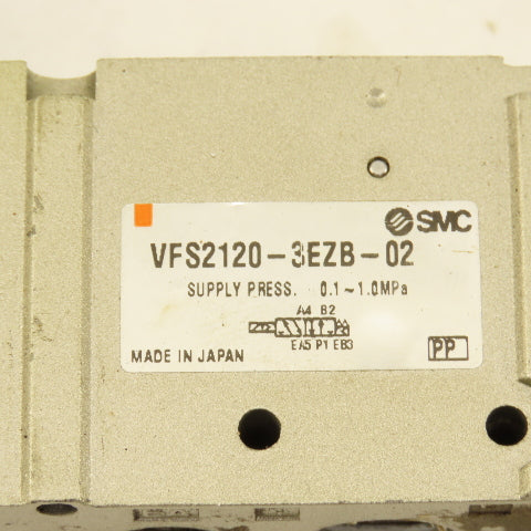 SMC VFS2120-3EZB-02 Pneumatic Air Solenoid Valve 135V 60Hz