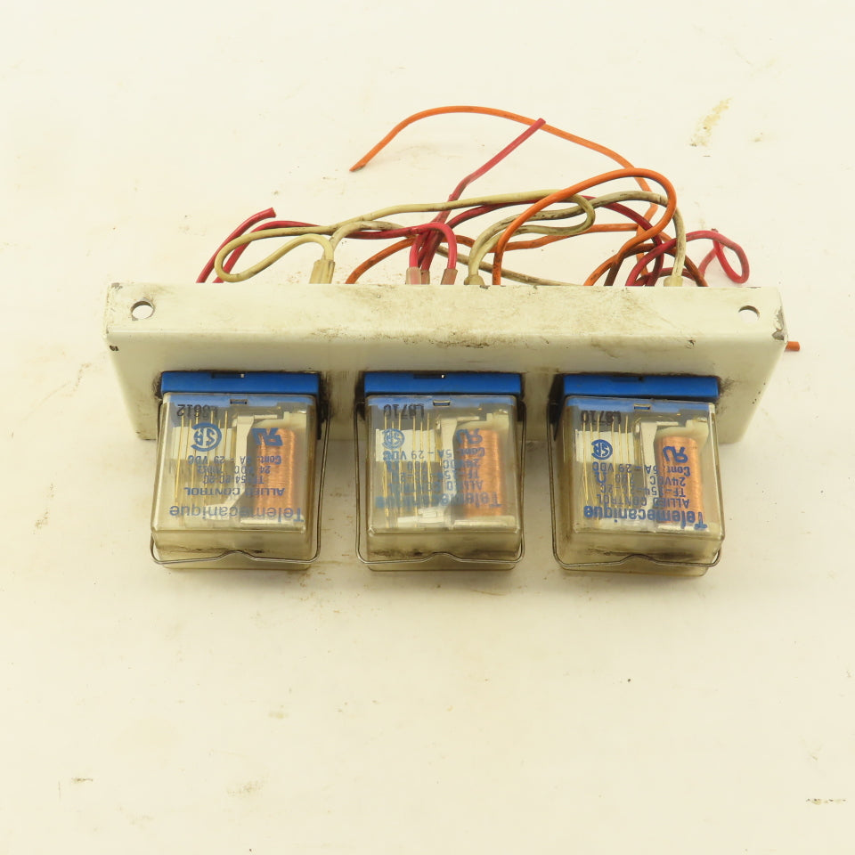 Telemecanique TF-154-2C-2C Relay Modules 24V