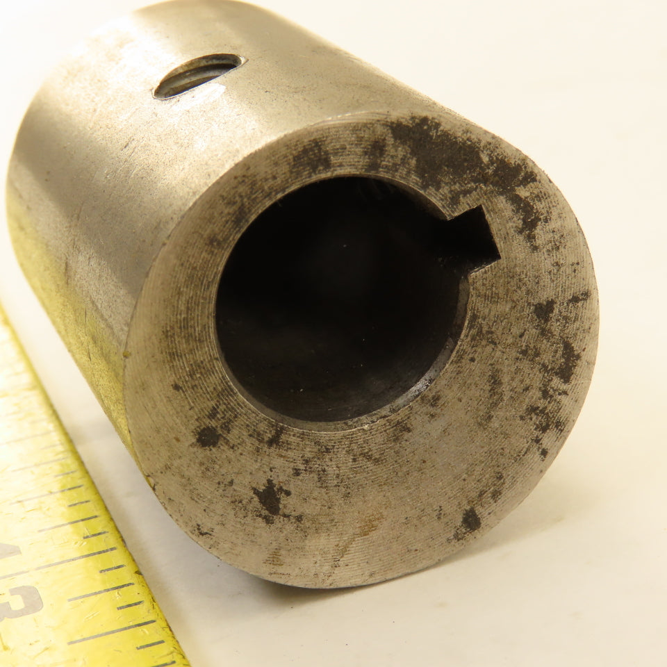 3/4" Motor Shaft Mount Eccentric Adaptor 1-1/2" OD 3/8"-16 Stud