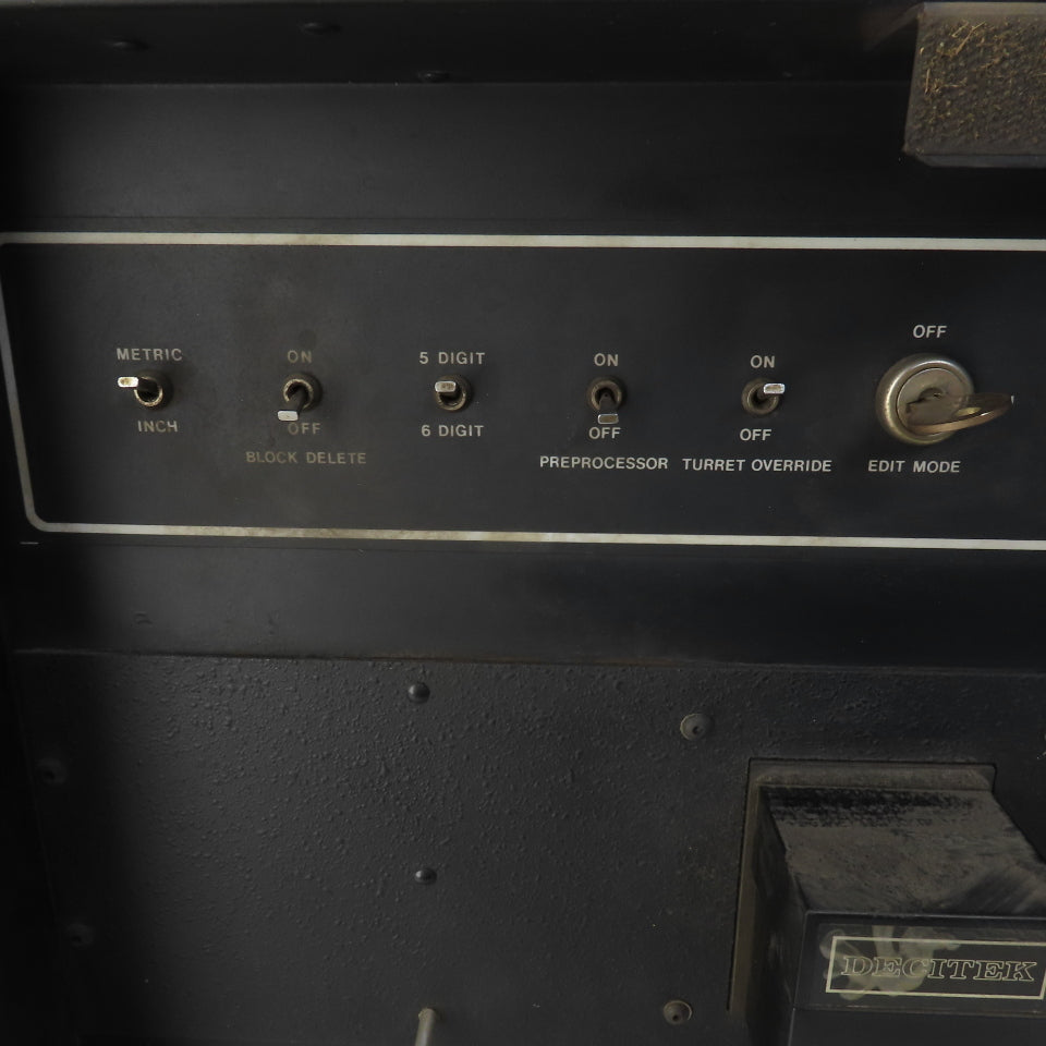Houdaille Strippit Hecc 80 Decitech 262J7-002 Tape Reader Panel Board
