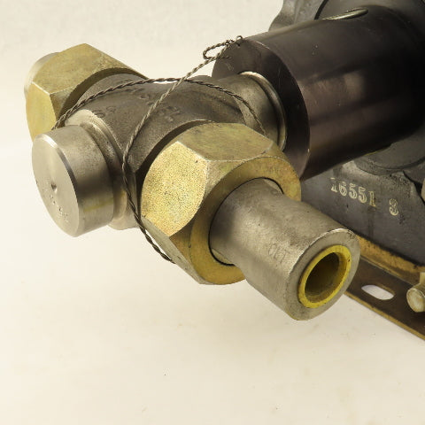 Haskel DSTV-72 72:1 Ratio Air Driven Liquid Pump 1/2" NPT 11,000 PSI Discharge