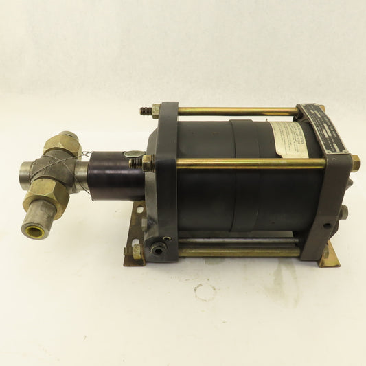 Haskel DSTV-72 72:1 Ratio Air Driven Liquid Pump 1/2" NPT 11,000 PSI Discharge