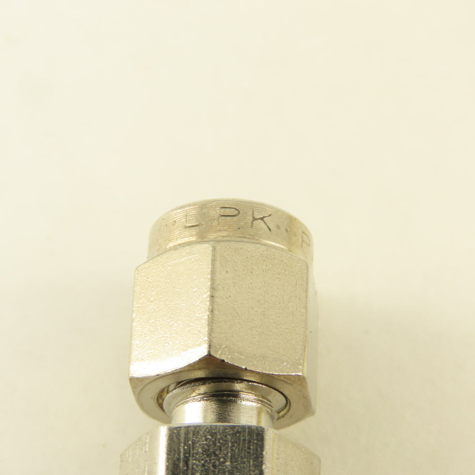 Parker LPK Series 1/8" NPT x 1/8" OD Tube Compression Stainless Steel Fitting