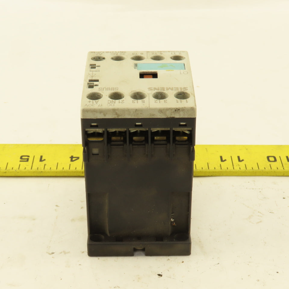 Siemens 3RT1016-1JB42 600V 20A Contactor 17-30V Coil